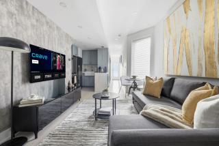 Stylish 2BR Retreat with Patio & Free Parking - 1