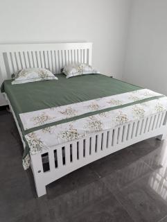 Cozy Airport Transit Villa - 9