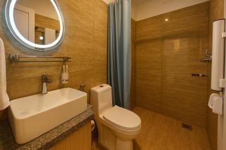 Royal Chamber Rooms Restaurant & Rooftop Bar - Near Pashupatinath & Airport - Kathmandu - 7