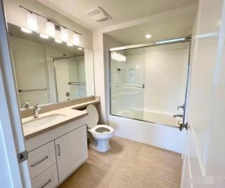 Stylish 2BR Foothill Escape in Irvine - 8