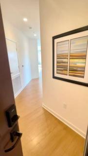 Stylish 2BR Foothill Escape in Irvine - 2