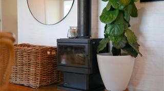 Coastal Country Escape at Hillside House - 1