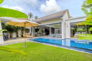 2BR Modern Pool Villa Near the Sea V261 - 0