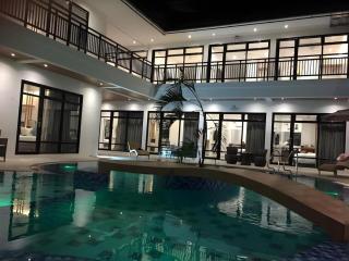 White Breeze Palawan Boutique Hotel - 8