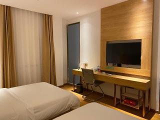 GreenTree Inn Zhangjiang Lianjiang Jiuzhou Avenue - 2