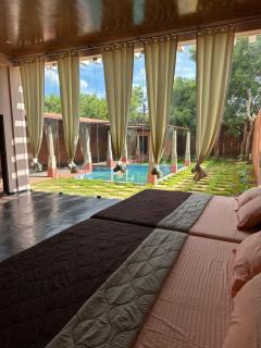 saffron luxury villa - 8