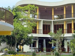 Senu Lagoon Yoga and Meditation - 1