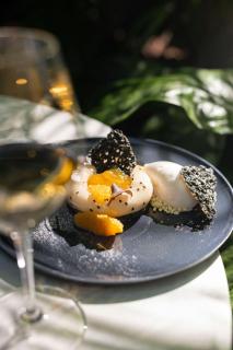 Dorothea Hotel, Budapest, Autograph Collection - 5