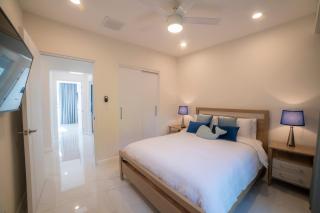 Del Mar 1G 3 bdr - 2bth ocean view - 2