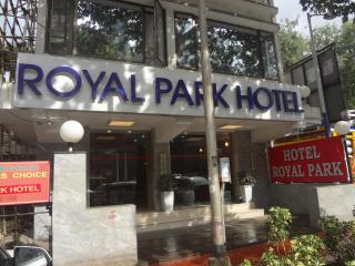 Royal Park Hotel Dockyard - Bombay - 8