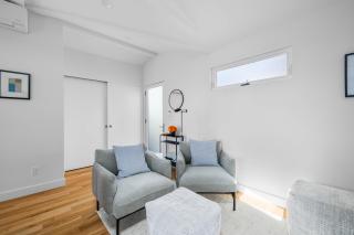 Bay View Bungalow - 1