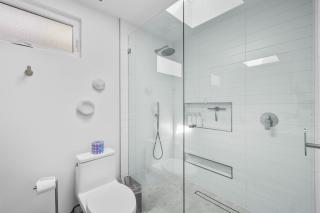 Bay View Bungalow - 4