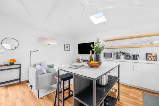 Bay View Bungalow - 2