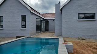 Modern Farmhouse, Pool, WiFi in Estate - 4