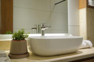 6 BHK Apartment beside Kolencherry MOSC Hospital - 6