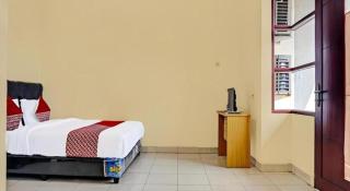 Hotel O J&b Rooms Tomang - 6