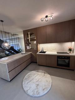 Barcelona Apartment - 6