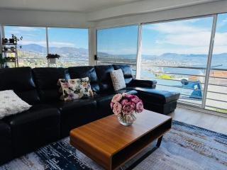 Stunning sandy bay retreat - 2