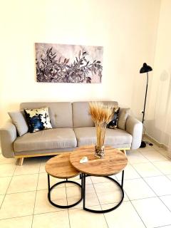 Domus Philippi & parking - 1