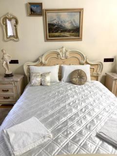 Royal Transylvanian Castle - near Banffi - 1