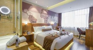 James Joyce Coffetel Shenyang North Railway Station Qishan Road Metro Station - 4