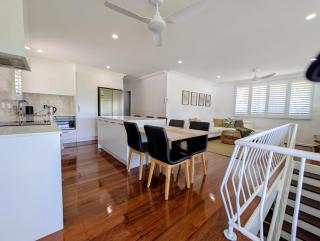 Sun & Sea - 3 bedroom - 4