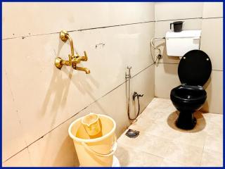 Hotel White S Palace NEAR Mahakaleshwar jyotilinga Temple -All Rooms Air Conditioned rooms,wifi And Parking Available - BEST HOEL - Ujjain - 6