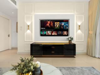 Kensington Perfect 1BR Burj View and Dubai Mall Link - 7