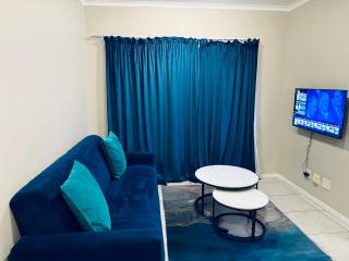 One on Heather Midrand - 2