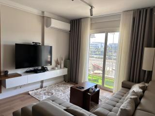 Bright Modern 2BR 3Bed Apartment in Madinaty - 1