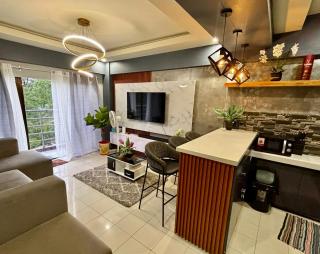 Ina Mansion Unit F - Across Burnham Park - 6