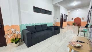 Homey Guesthouse Gubeng Syariah - Surabaya - 1