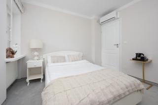 Foksal 1A Studio Apartments by Solarento - 5