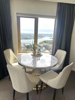 Modern Apartments Step from Quay west Sebel - 5