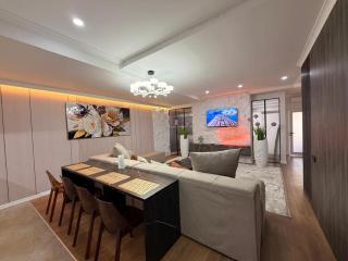 Spacious Family Apartment - 4 beds - Central Location - 1