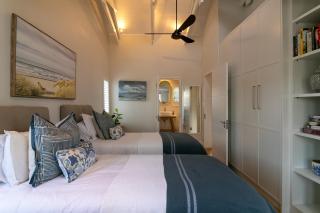 Lagoon Edge - Thesen Island - 6