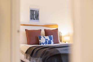 Secluded Sanctuary On The River - 4