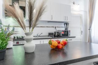 Puskinova 100m2 6 beds Apartment City Center Kosice - 3