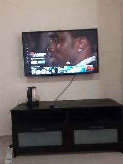 Cozy Oasis, one Bedroom with private Toilet and kitchen - 8