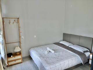 Jesselton Quay with City View 6 pax 3 queen size bed - 6