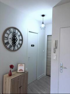 Appartement cosy centre Issoire-Superbe vue Sancy et Livradois-Forez-WiFi - Issoire - 9