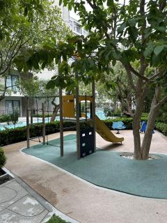 Hua Hin La casita City Center & Beach Apartment - 9