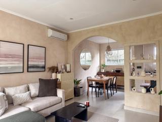 Designer Arch Home with Garden & Workspace Canggu - 3