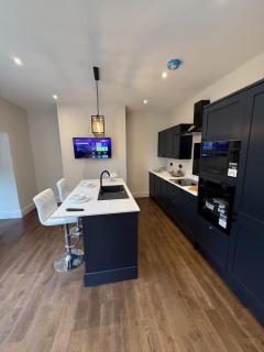 Chic, Spacious & Super Cosy Flat - 0