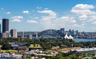 SKYHOME with Panoramic Harbour & Bridge View - 4
