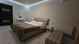 Yarovytsya VIP in the CENTER - 7