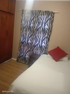 Quigney House on 66 Rhodes - 3