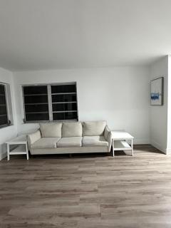 CG Miami House - 1