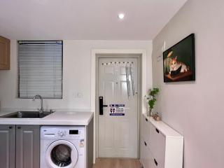 Shanghai Zighouse--The Bund Premium Apartment Suites - 4