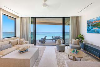 Beachfront 3 bedroom Luxury Residence - 9